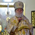 Вынужденно покинувший Эстонию митрополит Евгений появился на службе в Псково-Печерском монастыре