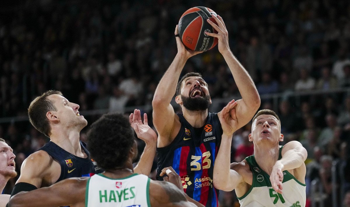 Jan Veselý (vasakul) ja Nikola Mirotić (palliga) vedasid Barcelona võidule Žalgirise üle.