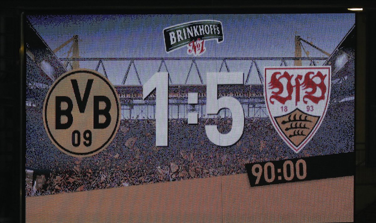 Dortmundi staadioni tabloo lõpuvile järel.