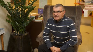 МНЕНИЕ | Измена родине: эстонские политические скоморохи на службе Кремля
