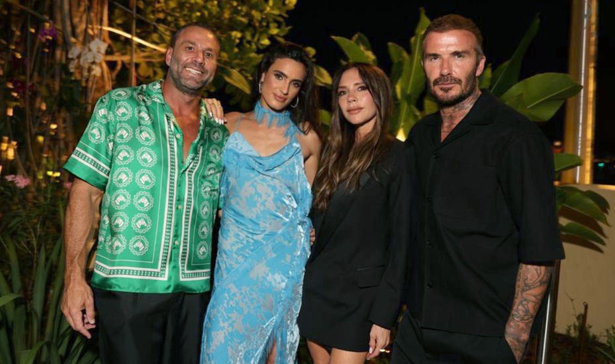 Miami restoraniärimees David Grutman koos abikaasa Isabelaga ning Beckhamid uue restorani avamisel.