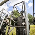 Советские скульптуры с Зеленого моста в Вильнюсе хотят передать музею