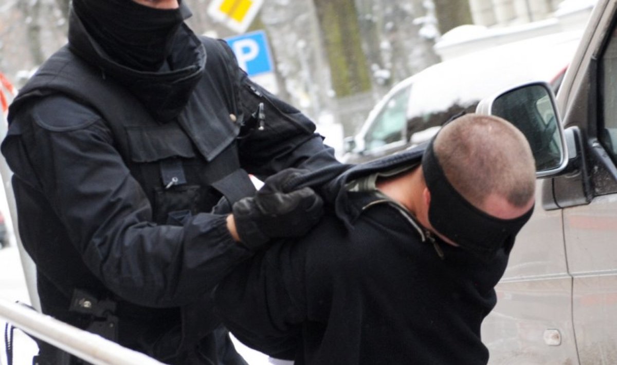 Läti politsei eriüksus tegutseb.