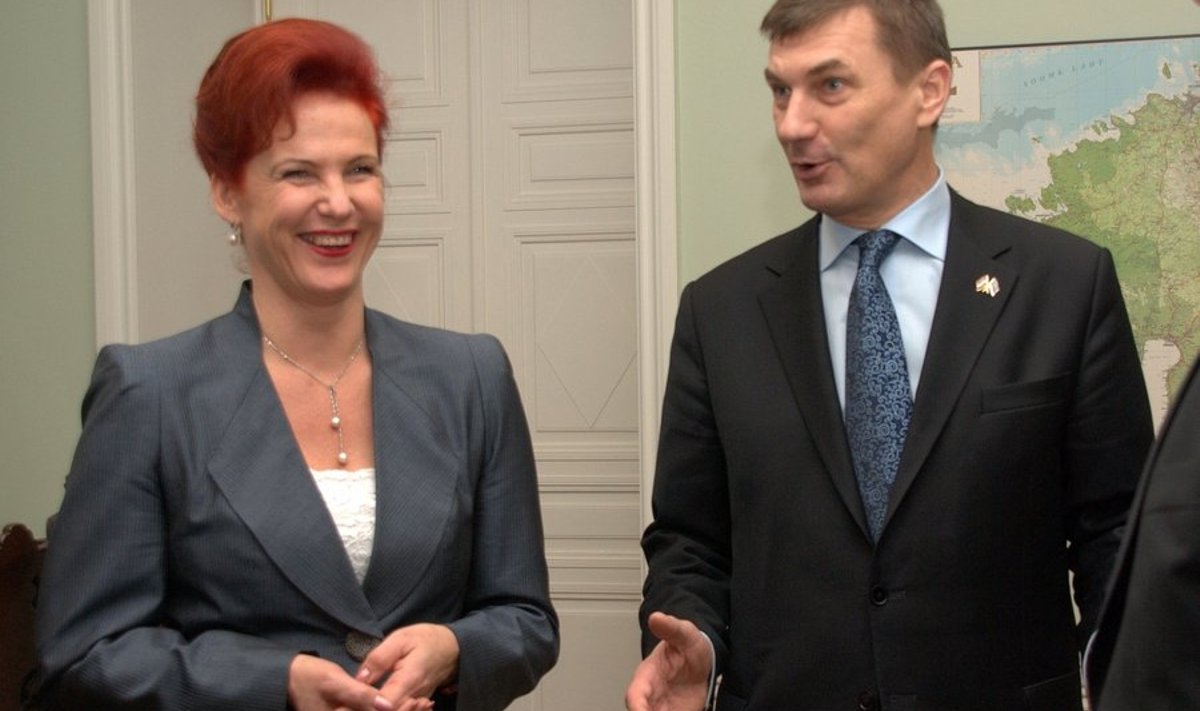 Andrus Ansip kohtus Läti parlamendi spiikri Solvita Āboltiņaga