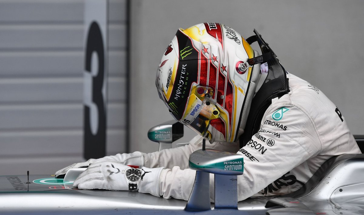 Lewis Hamiltonil on, mille üle järele mõelda. Võit küll tuli, aga mis hinnaga ja kas see ikka jääb võiduks?