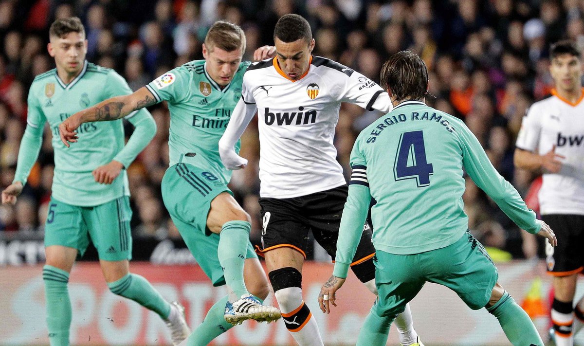 Rodrigo (keskel) kohtumises Madridi Reali vastu.