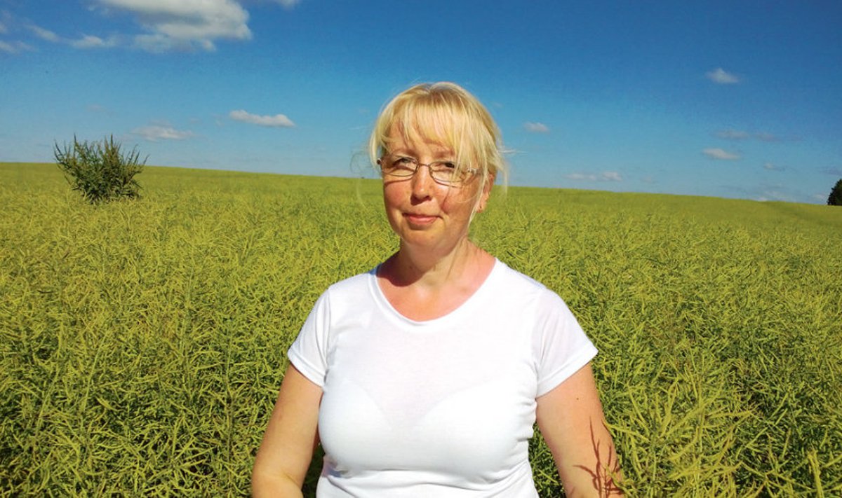 Anneli Tihu peab vastutama 4000 hektari Väätsa Agro põldude eest.
