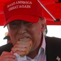 AP: Trumpile pakutakse Saudi Araabias igaks juhuks lemmiktoitu praeliha ja ketšupit