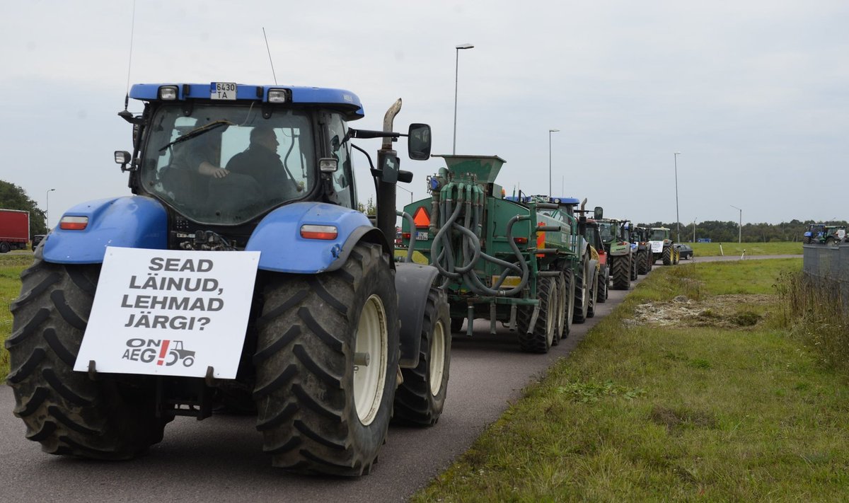Põllumehed teel Toompeale meeleavaldusele