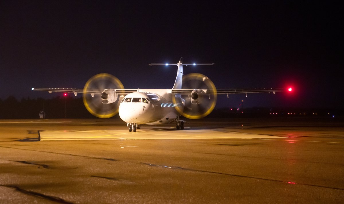 Nyxairi Tallinn-Kuressaare lennuk.