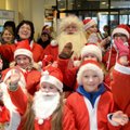ФОТО: Нашествие Дедов Морозов, Йыулувана и Санта Клаусов! В Нарве проходит международный фестиваль SantaFest