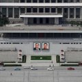 Põhja-Korea palub oma elanikel kodudes püsida, hoiatades koroonaviirust levitava tolmu eest