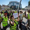 "Желтые жилеты" вновь мобилизуют сторонников во Франции