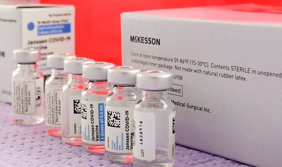 Eesti ostab eellepingu kohaselt ühtekokku 300 000 kuuri antud vaktsiini.
