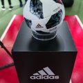 FOTOD | Jalgpalli MM-finaalturniiri pall Telstar üllatab tehnoloogiaga