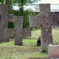 Vandaalid rüüstasid Viljandis surnuaeda