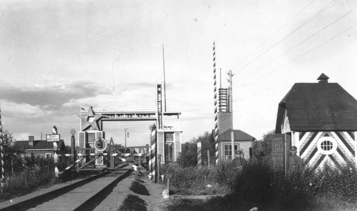 PIIRIPUNKT: Eesti-Vene riigipiir Komarovkas 1930. aastatel.
