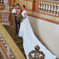 FOTOD | Milline kleit! Hispaania rikkaima naise lapselaps pidas maha tõeliselt kuningliku pulma