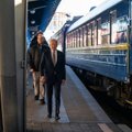 Bideni reis Kiievisse: väiksem lennuk, vilkuriteta autokorteež ja kümnetunnine rongisõit