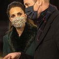 ФОТО | Какие маски носят члены королевской семьи и сколько они стоят