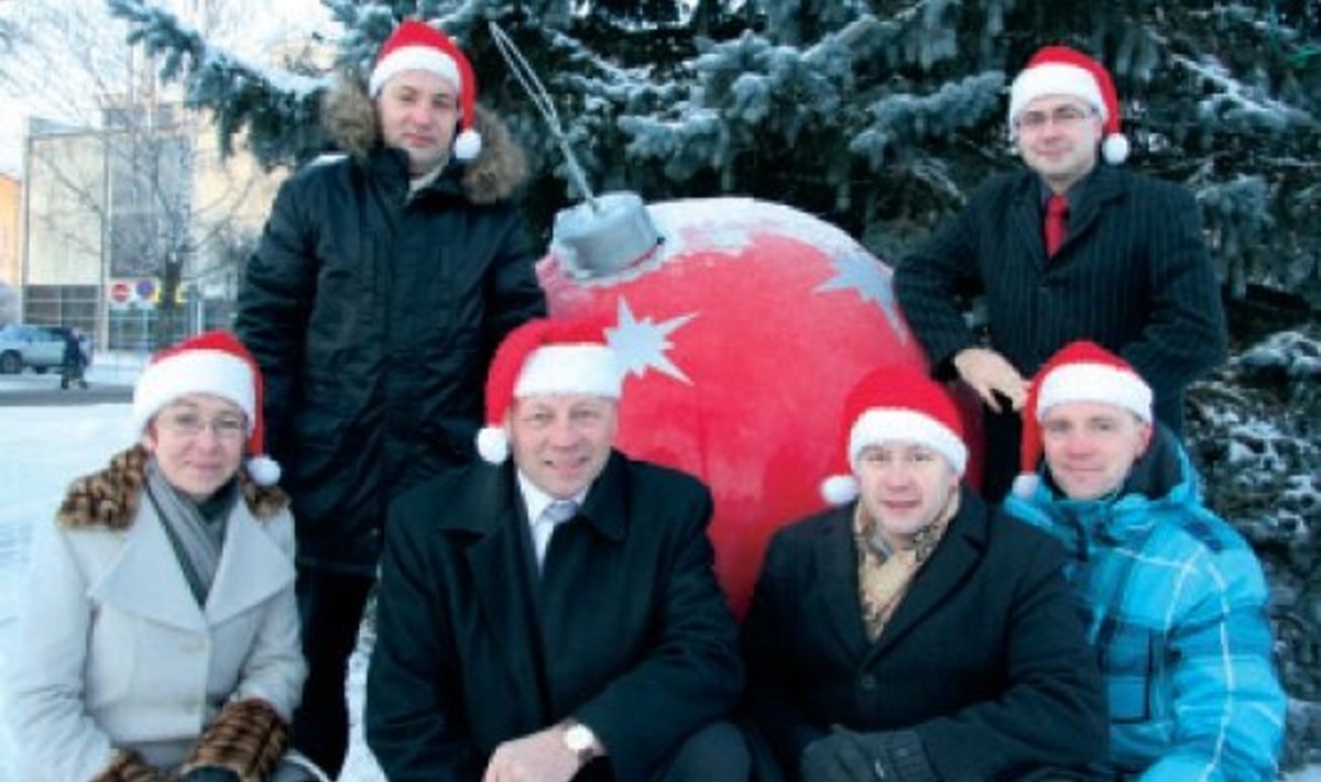 Võru Linnavalitsus ja -volikogu soovivad kaunist jõuluaega