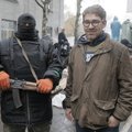 Separatistid tahavad vangi võetud USA ajakirjaniku SBU vahistatud Donetski „rahvakuberneri“ vastu vahetada