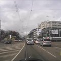 ВИДЕО: "Таксопробег" на Тоомпеа превратился в массовый проезд на красный свет