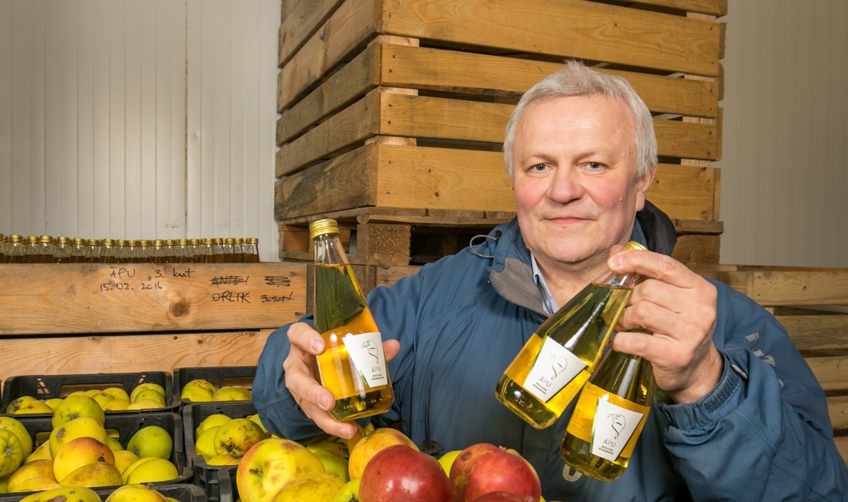Sulev Nõmmann valmistab õuntest Eestis ainulaadset õunamahla Äpu ja plaanib pressimisjääkidest teha püreetoite.