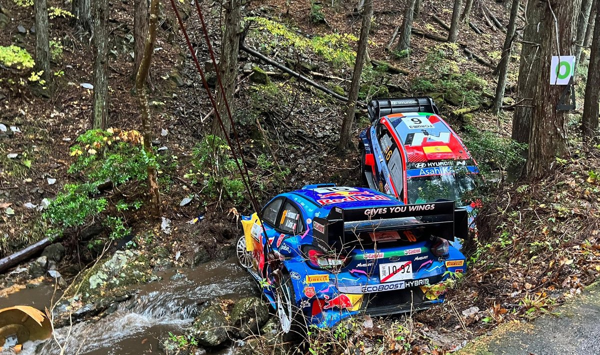 Dani Sordo ja Adrien Formaux üheskoos võpsikus.