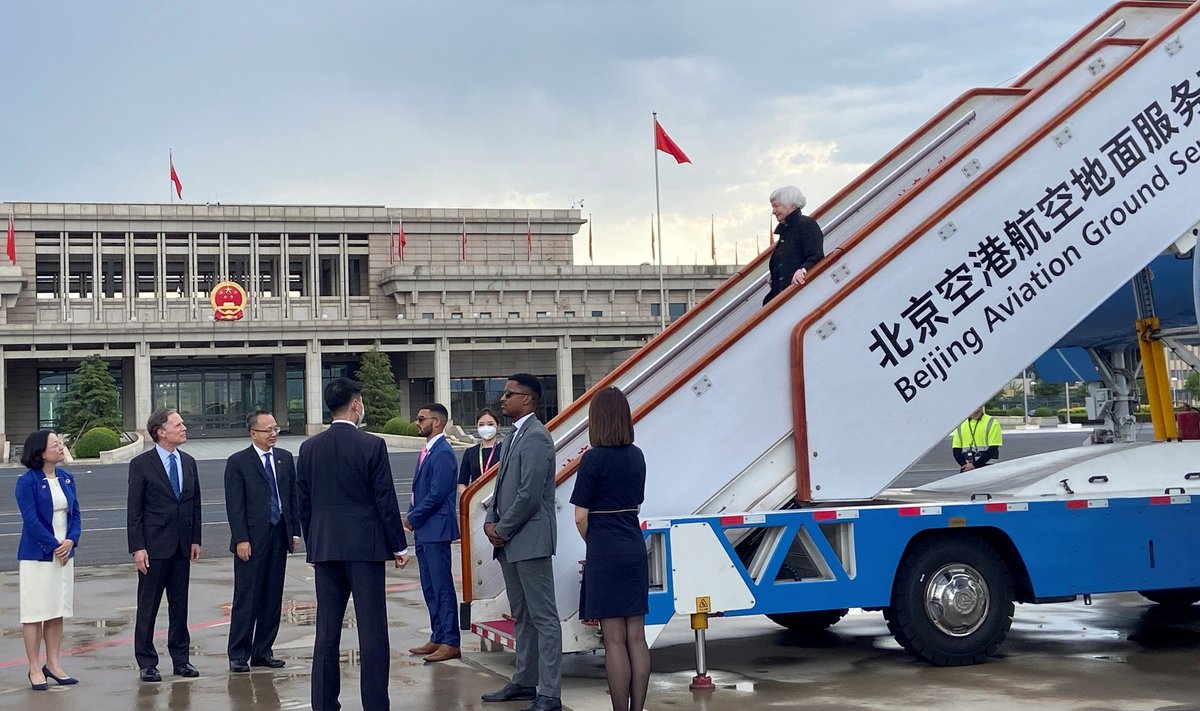 USA rahandusminister Janet Yellen saabus Pekingisse majandussuhete pingeid leevendama.