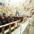 Benedictus XVI lubas tingimusteta uuele paavstile kuuletuda