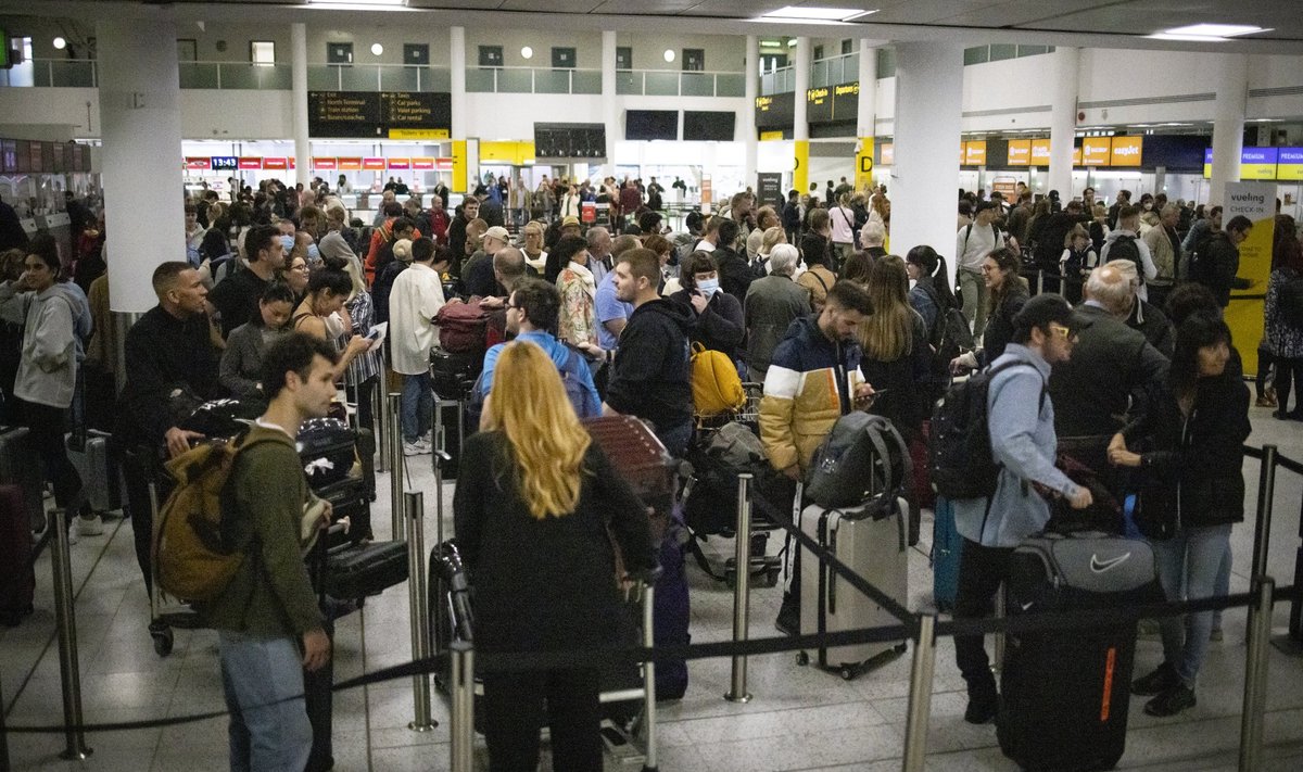 Meeletud järjekorrad Gatwicki lennujaamas 1. juunil