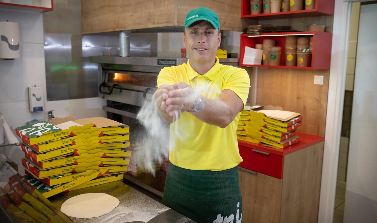 „Peab tahtma ise käed jahuseks teha,“ kirjeldab Peetri Pizza omanik Marko Pleiats, missugusele inimesele ta pitsaketi frantsiisi jagab.