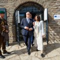 FOTOD | President Alar Karis käis Euroopa päeva puhul Narva muuseumit uudistamas