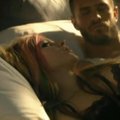VIDEO: Avril Lavigne esineb uues muusikavideos aluspesu väel