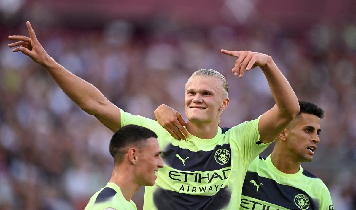 SOCCER-ENGLAND-WHU-MCI/REPORT