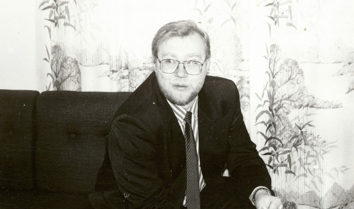 Mart Laar 1993. aastal peaministrina. 