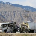 ФОТО: 13 человек погибли в США при столкновении автобуса с грузовиком