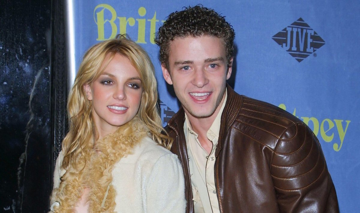 Justin ja Britney 2001. aastal.