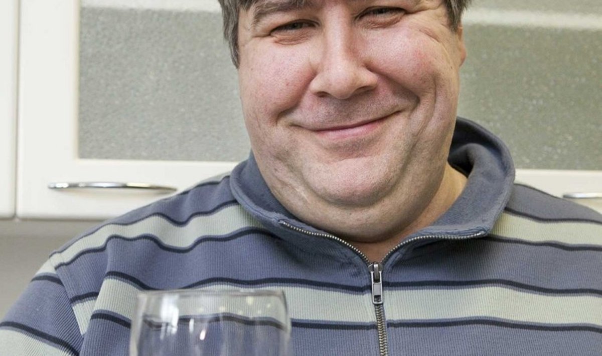 Veiniekspert Jaanus Lajal kinnitab, et Eestis valmistatud viinamarjavein ei ole Hispaania või Prantsusmaa omast grammigi kehvem. 