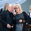 FOTOD: Raimonds Paulsi kontserdil Kuressaare kõlakojas esines erikülalisena Anne Veski
