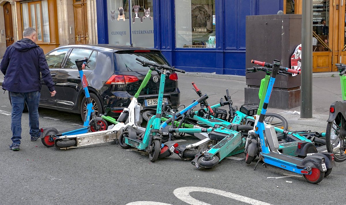 Tõukside "parkimine" Pariisi moodi