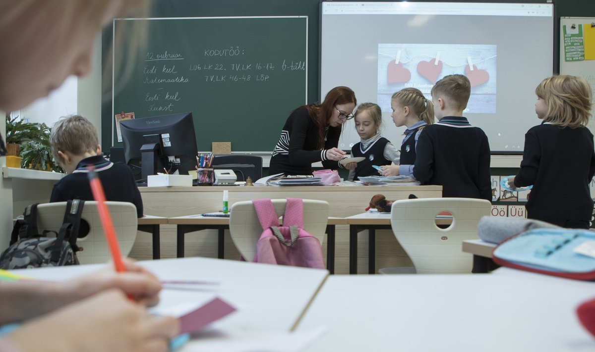 Tuleval aastal tõuseb õpetajate alampalk 65 euro võrra. 