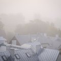 DELFI FOTOD: Tallinna vallutas hommikul tihe udu