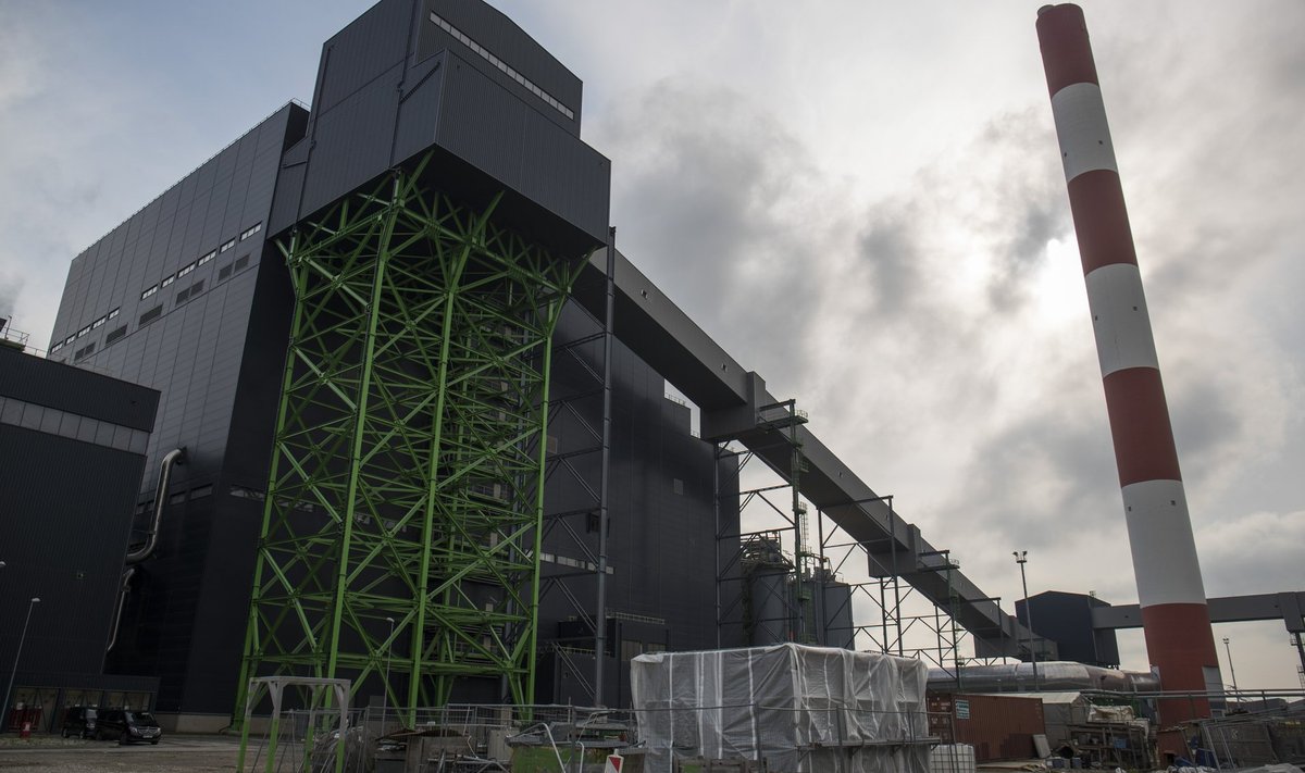 Eelmise aasta aruande järgi ei töötanud üle 600 miljoni maksma läinud Auvere elektrijaam kokku ligi kolmveerand aastat.