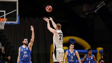 ВИДЕООБЗОР | „Калев/Крамо“ снова обыграл „Садам“ и вышел в полуфинал эстоно-латвийской баскетбольной лиги Paf