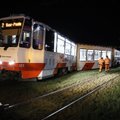 VIDEO | Autoga kokku põrganud tramm Heino sai tagasi rööbastele