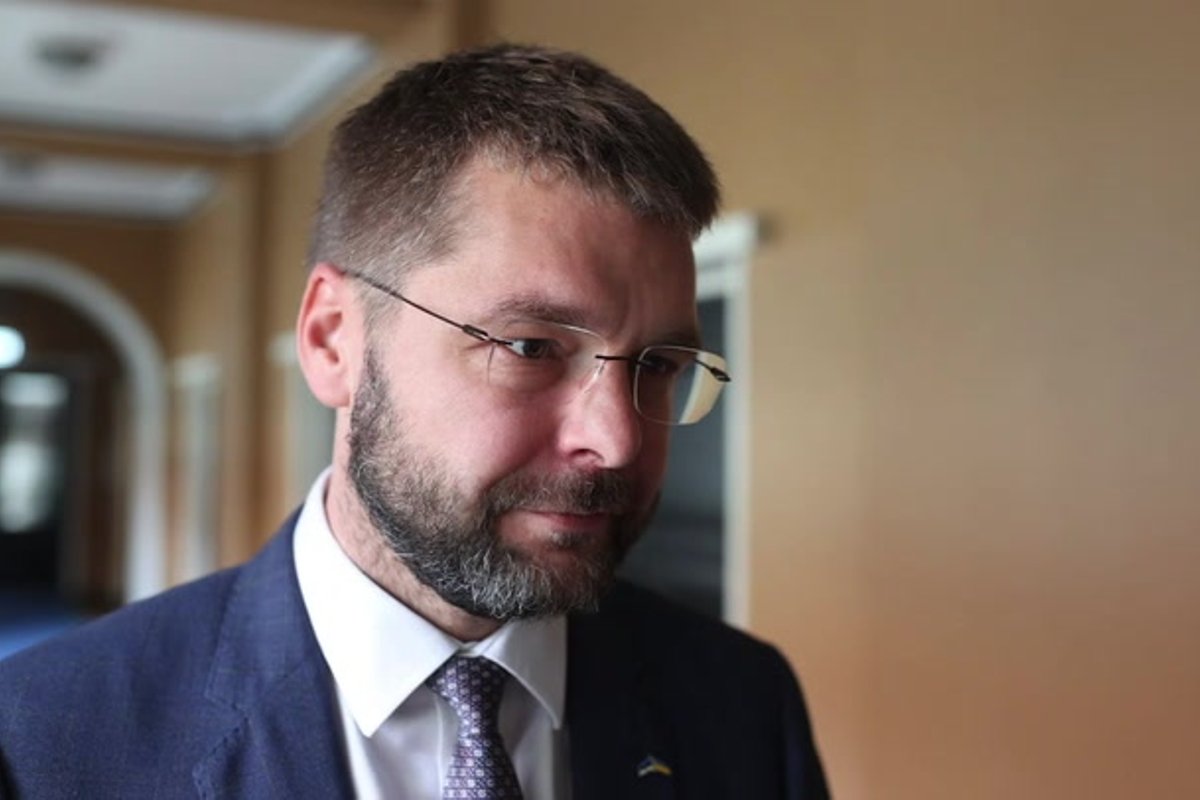 VIDEO | Jevgeni Ossinovski riigikogu kodu- ja töökorra muutmisest: praegu on selleks vale aeg, sest suhted on liiga ...