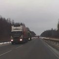 VIDEOD: Hulljulged veokijuhid möllavad Tallinna-Tartu maanteel
