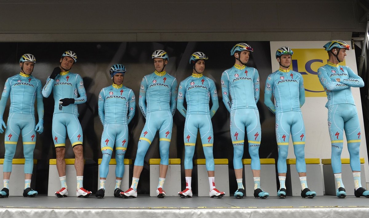 Astana meeskond Paris-Nice velotuuril